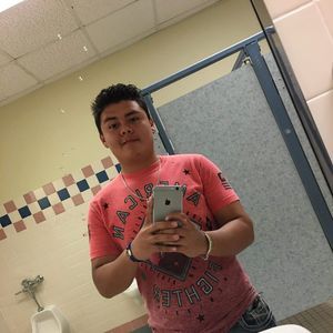 Meet your Posher, Diego